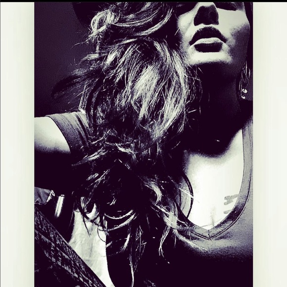 Meet your Posher, Megan - Picture 1 of 1